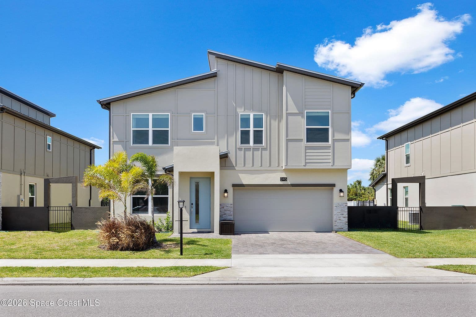 345 Strand Dr