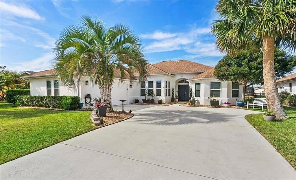 17 Collington Court