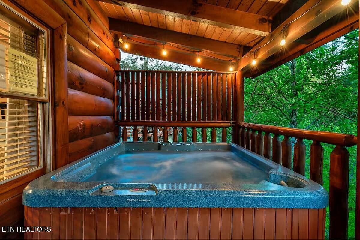 2140 Bear Haven Way - Image 3