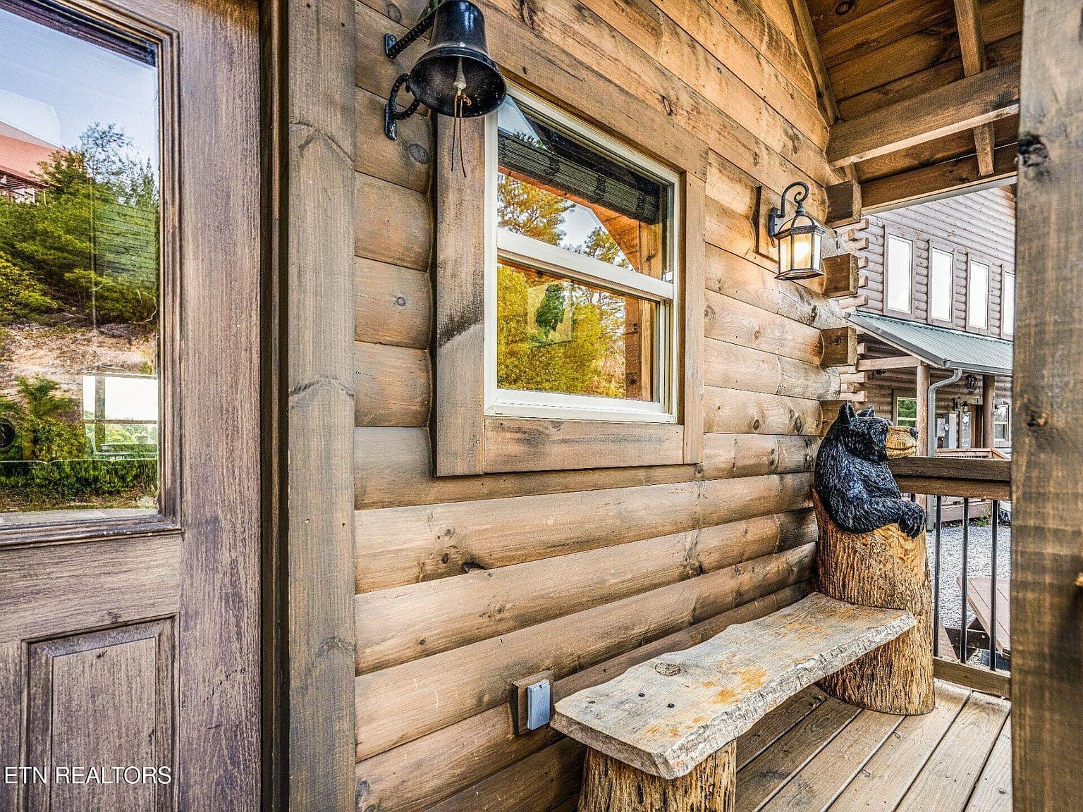 1876 Billard Way — photo 4