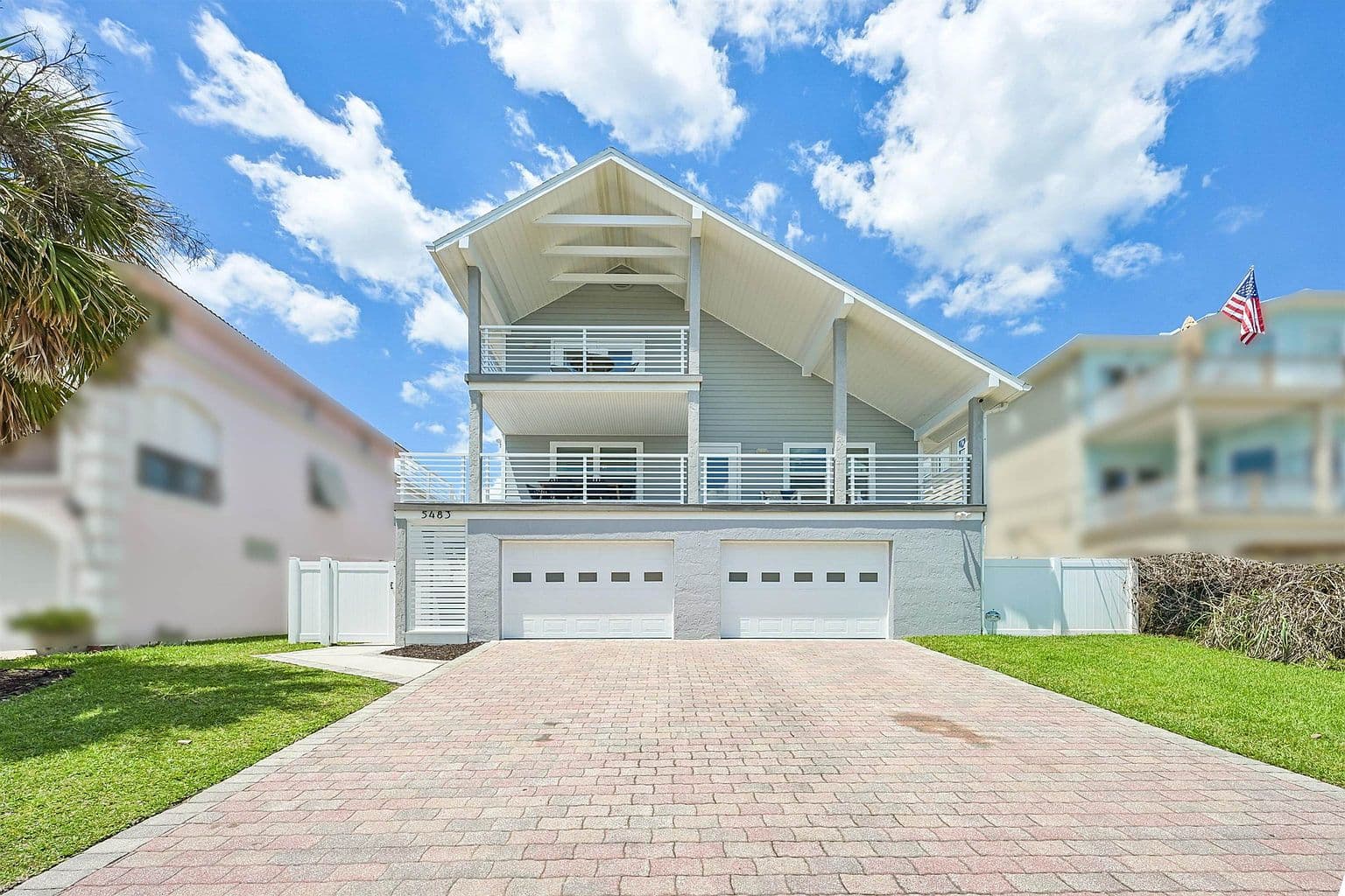 5483 Pelican Way