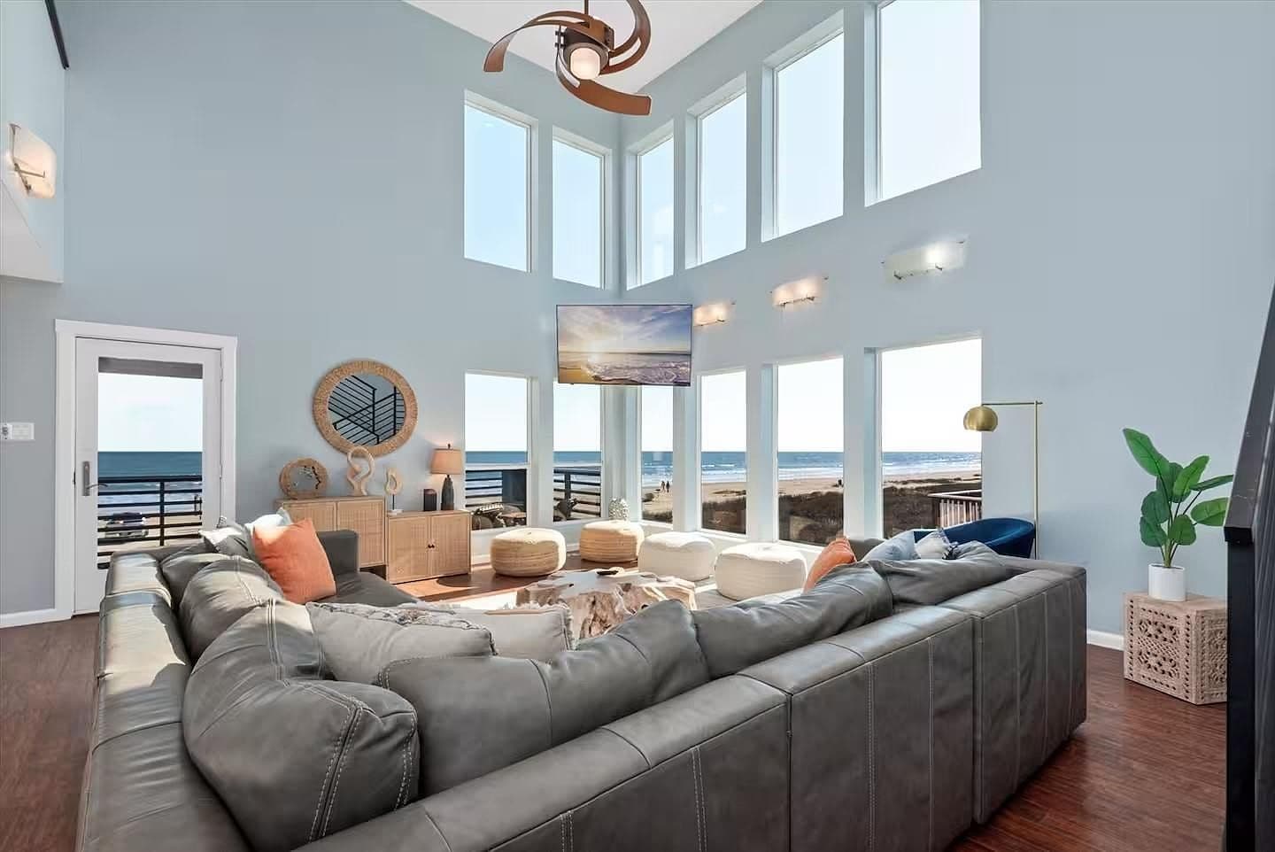 21502 Kennedy Dr - Image 3