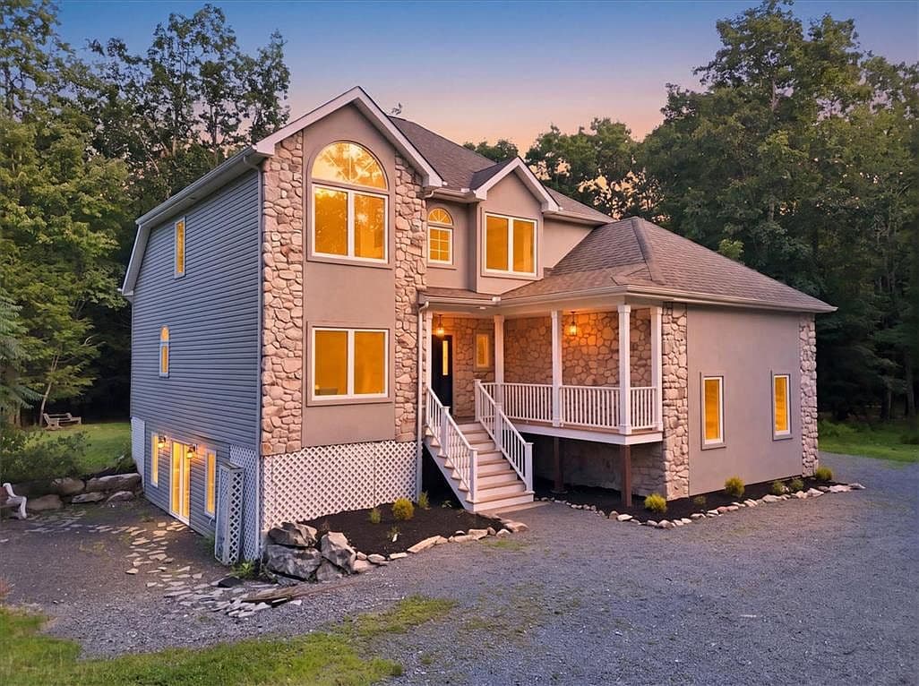 5327 Maple Ln - Image 3