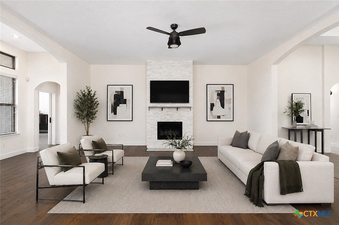 212 Ferryboat Ln — photo 3