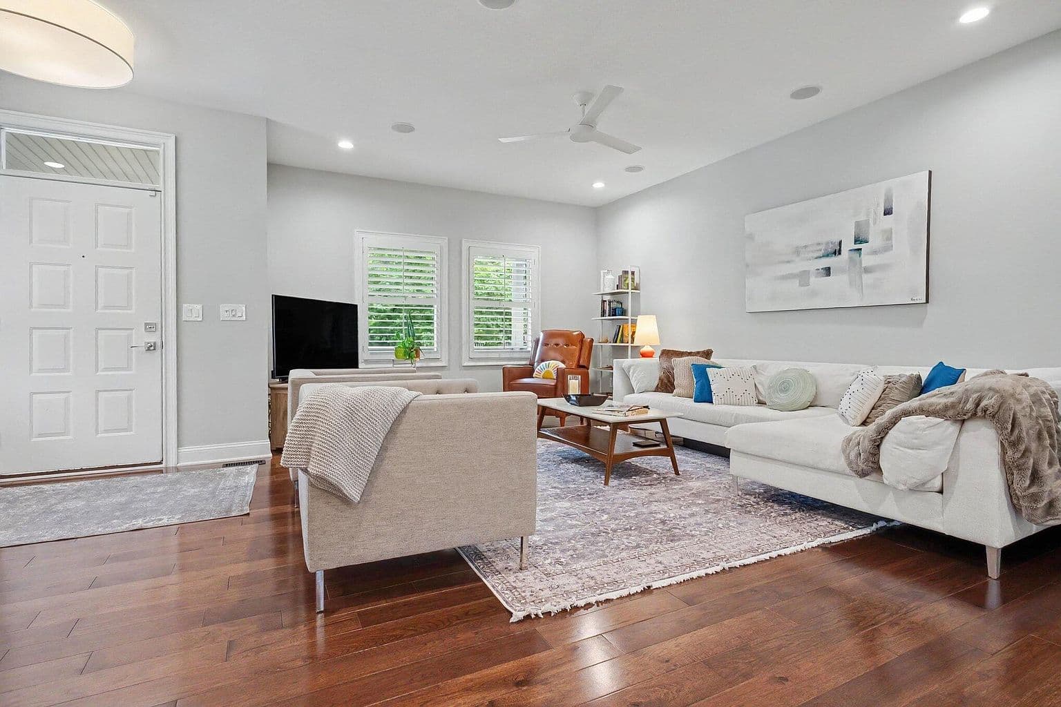 1493 N 5th St - Image 3