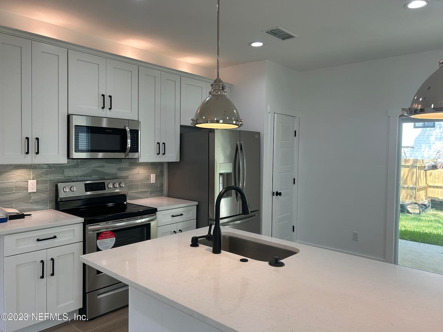 504 Nineteenth Street - Image 3