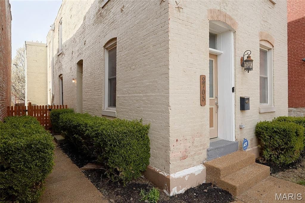 2703 Mcnair Ave - Image 3