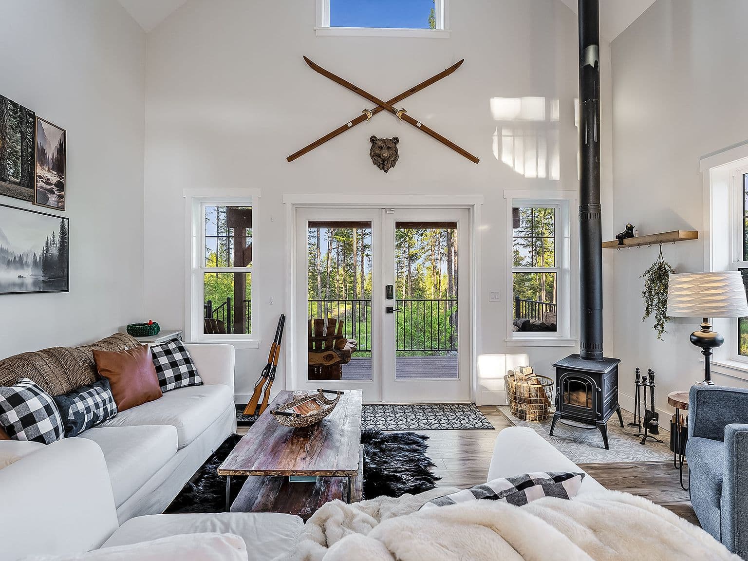 254 Chinook Lake Rd