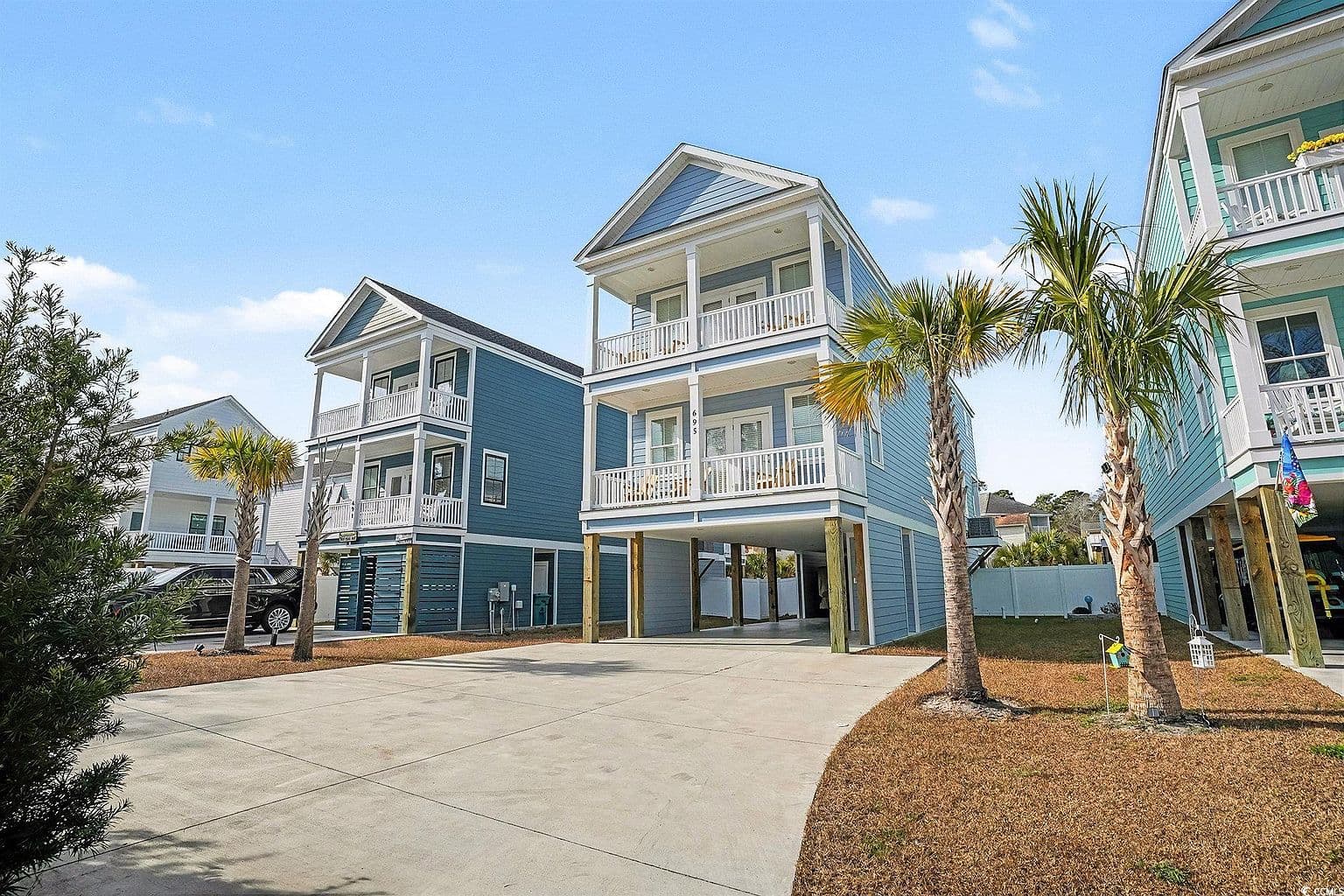695 Elizabeth Dr. - Image 2
