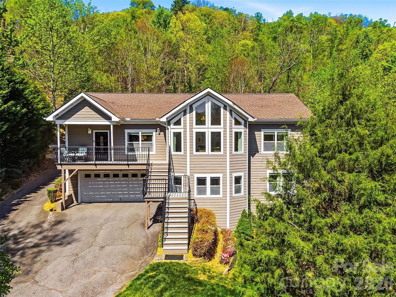 24 Sunnie Rae Ln - Image 2