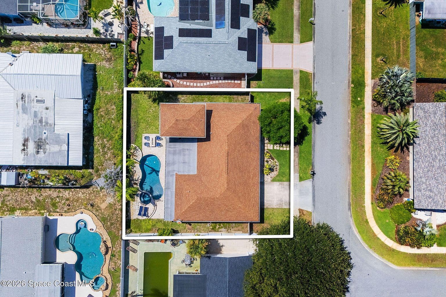 505 Coronado Way — photo 2