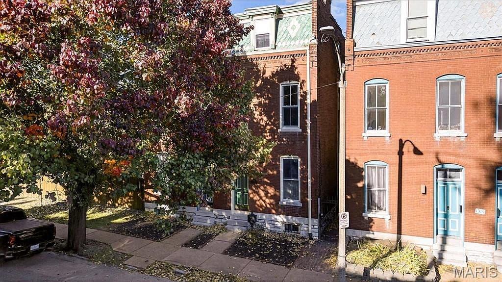 1323 Shenandoah Ave - Image 2