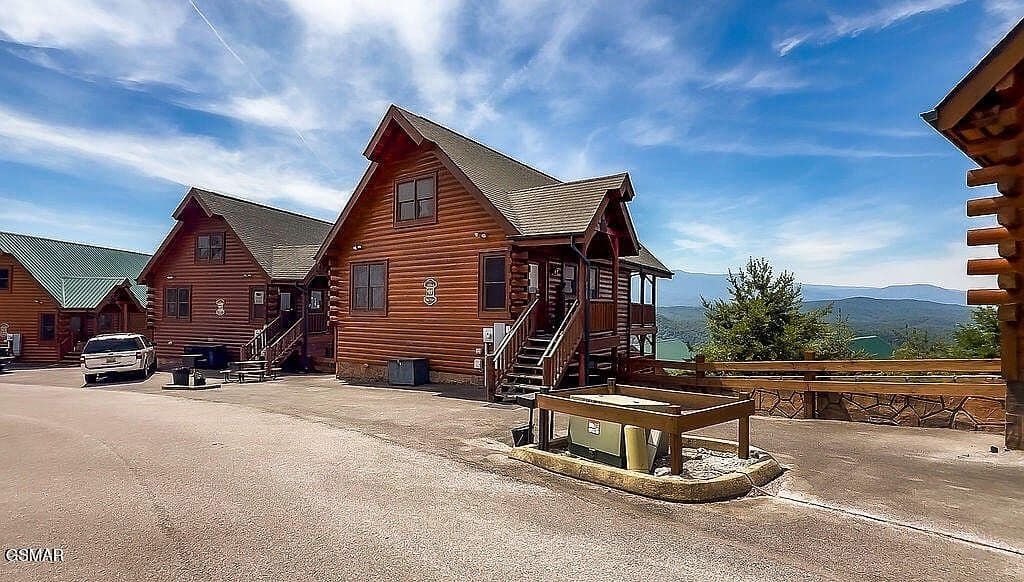 2214 Towering Hemlock Dr