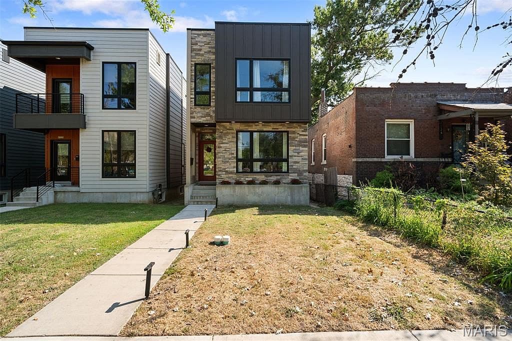 4330 Vista Ave — photo 3