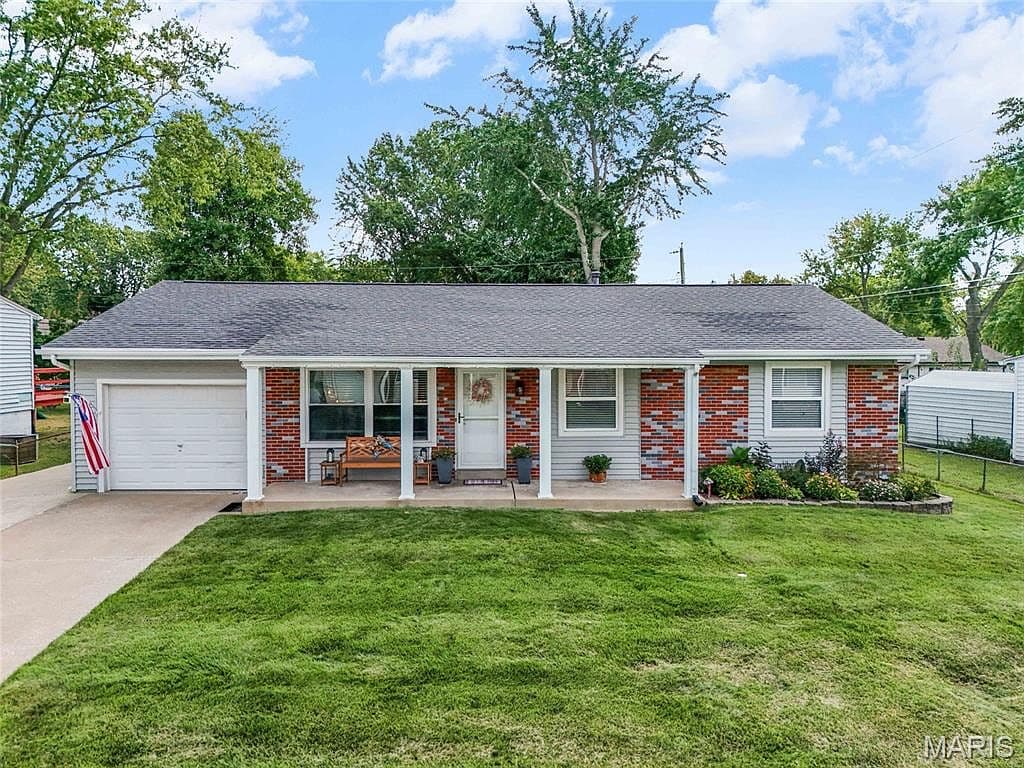 22 Saint Mark Dr