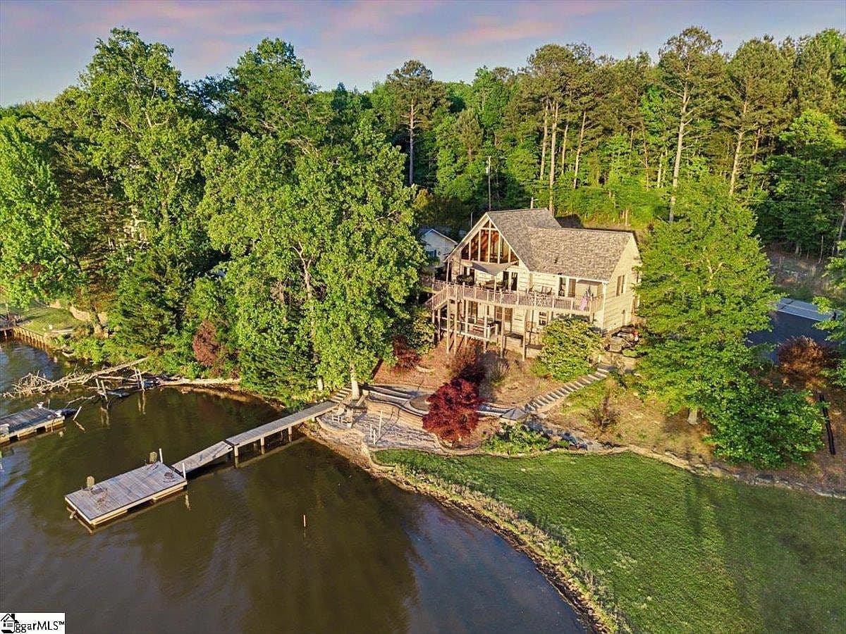 1113 Dickson Rd - Image 3