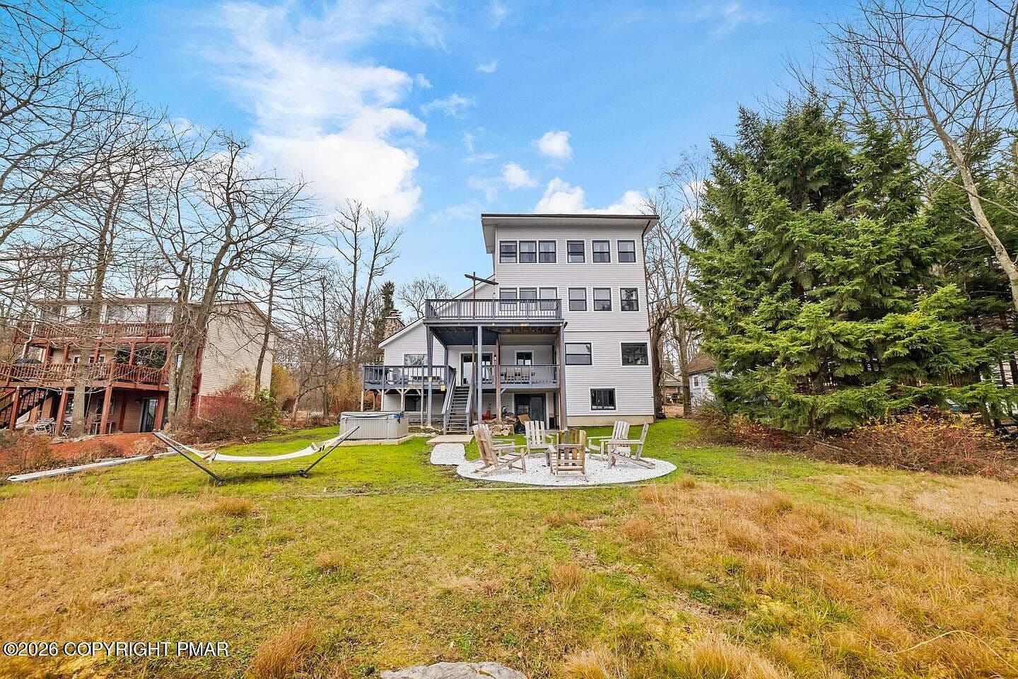 1441 Waterfront Dr