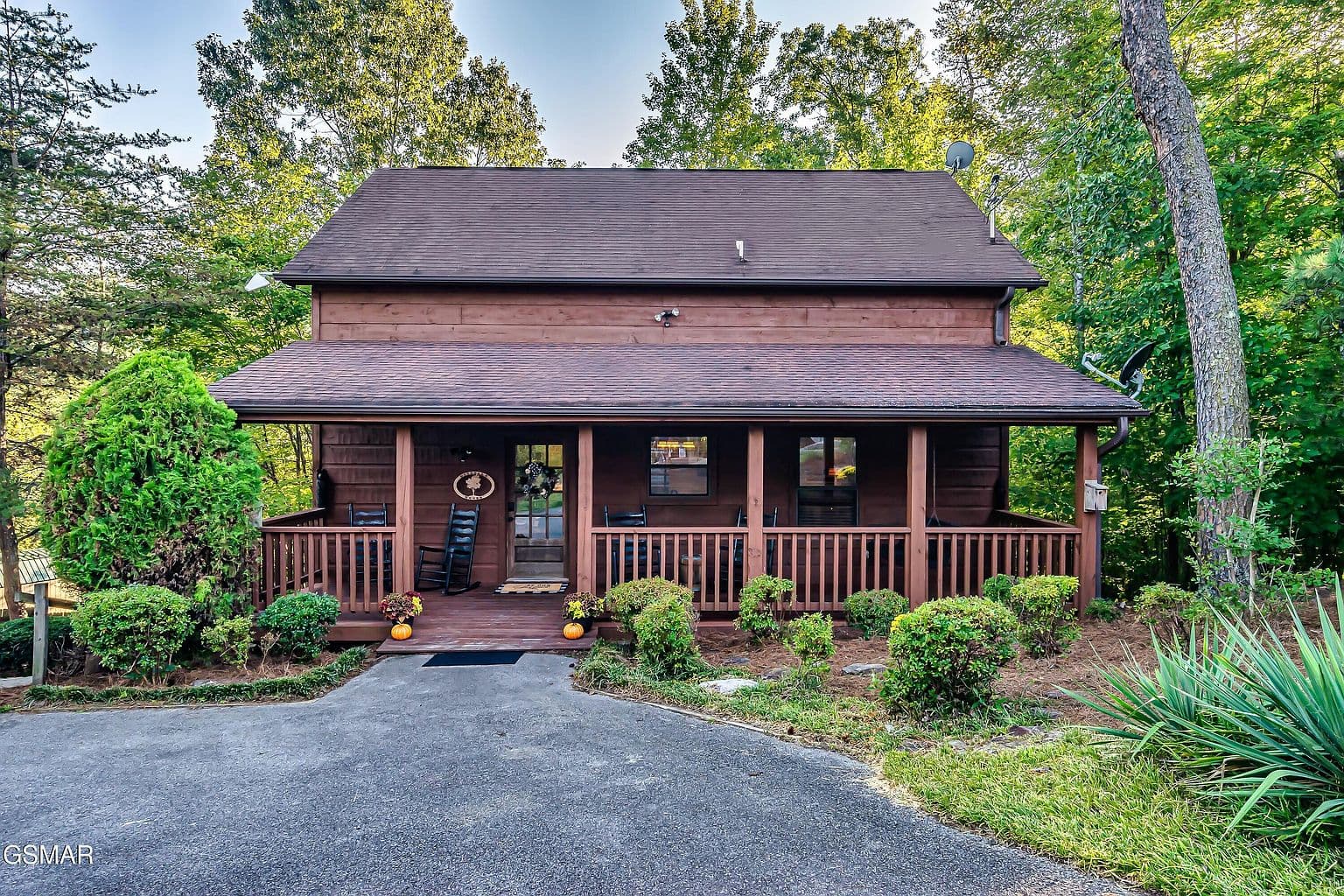 2306 Wooddale Way - Image 2