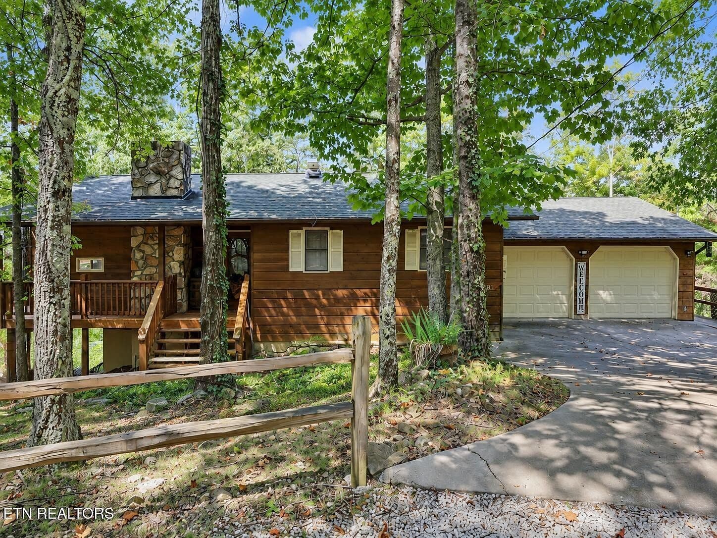 1001 Old Laurel Ln - Image 3