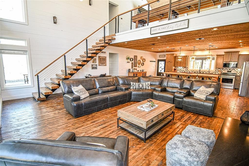 46 Conifer Trl - Image 2