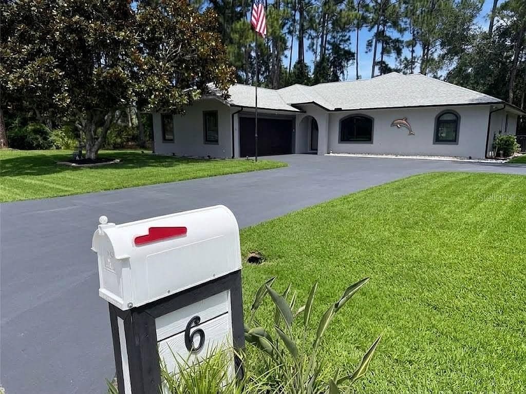 6 Boxwood Lane