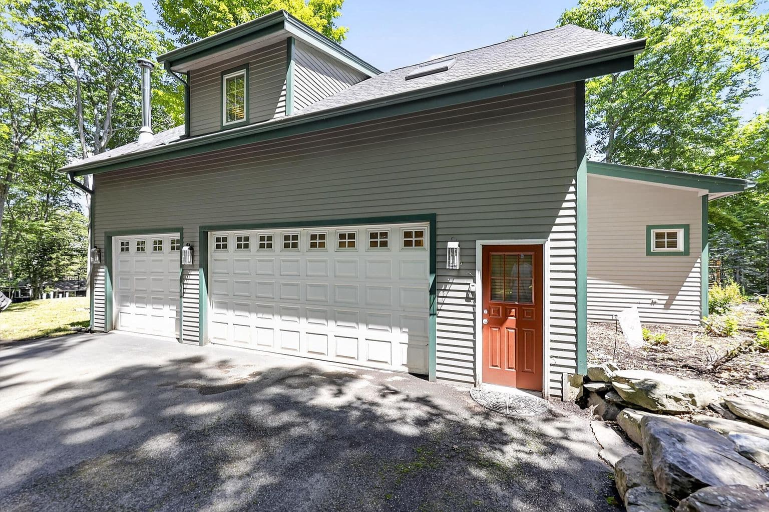326 Fawn Rd - Image 3