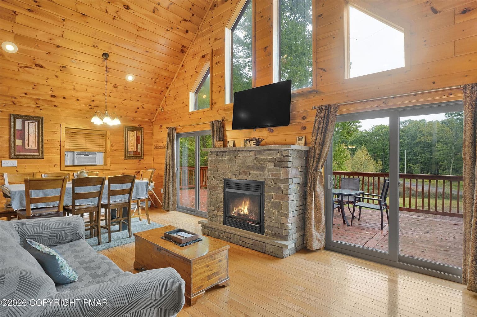 275 Hillary Dr W - Image 3