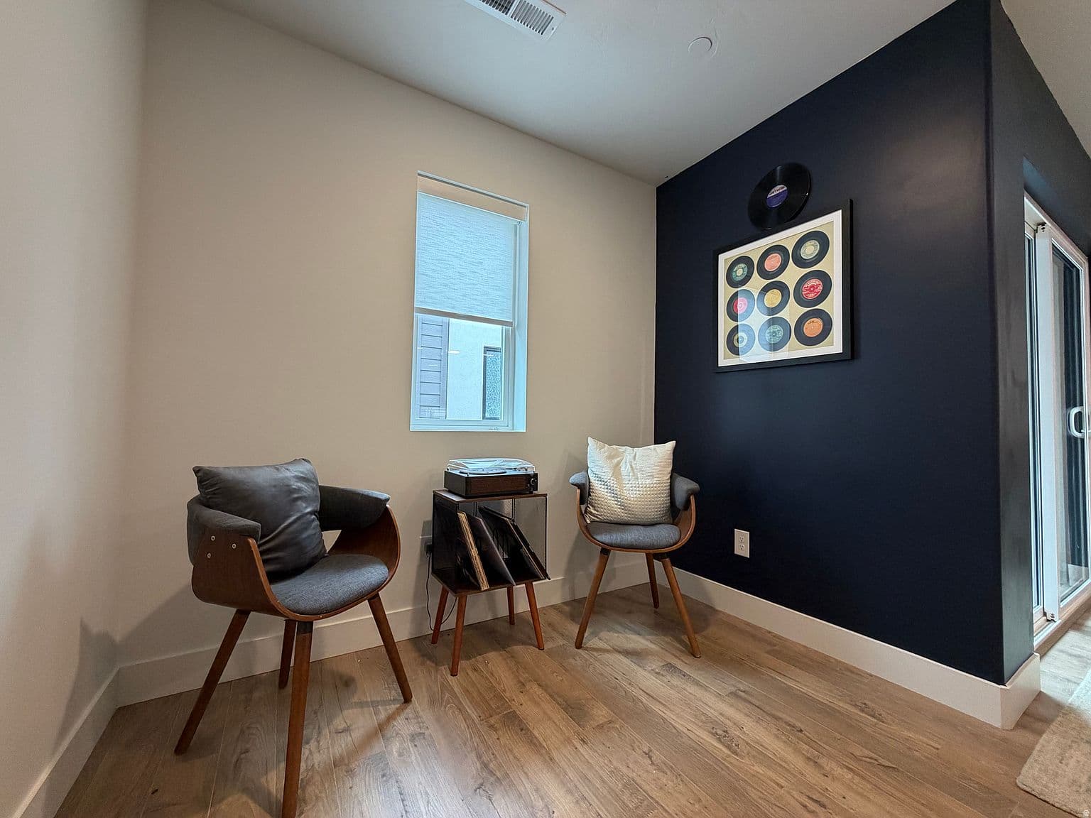 1590 S 900 W #1003 - Image 3