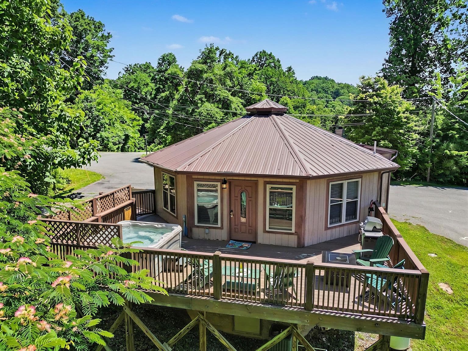 717 Valley View Ln