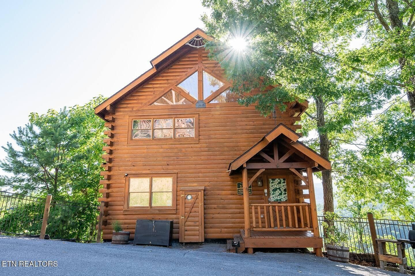 1258 Bird Nest Way