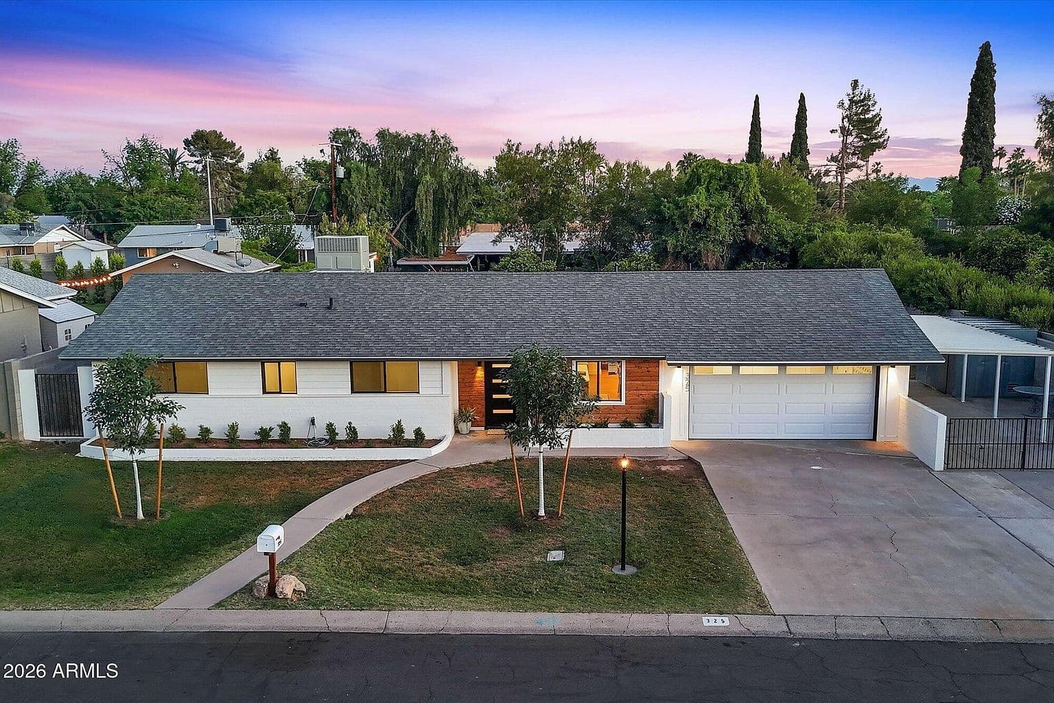325 W Loma Lane - Image 2