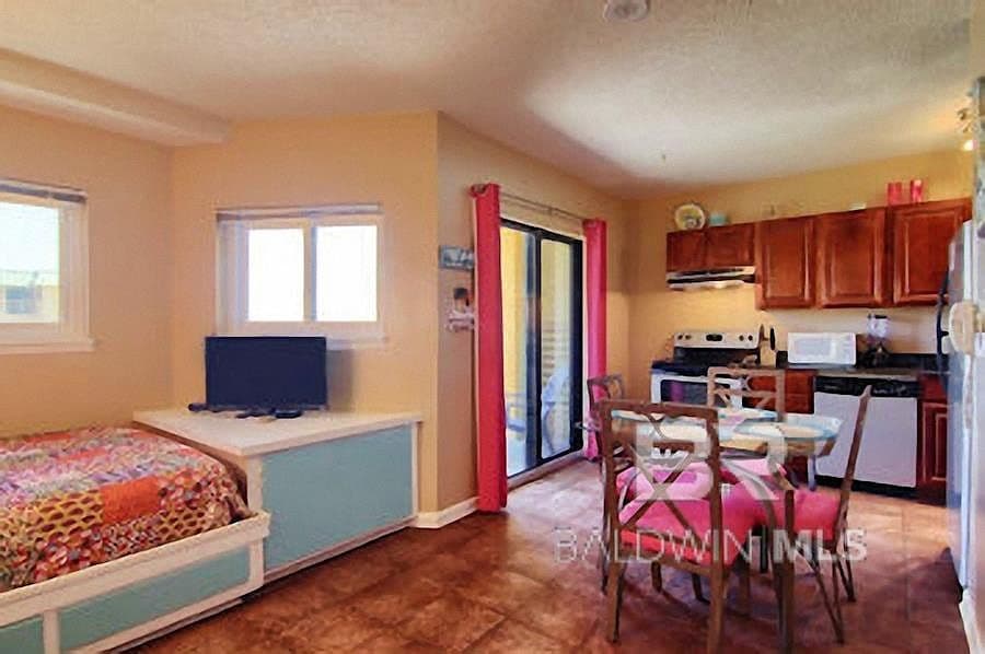 375 Plantation Rd #5105 - Image 3