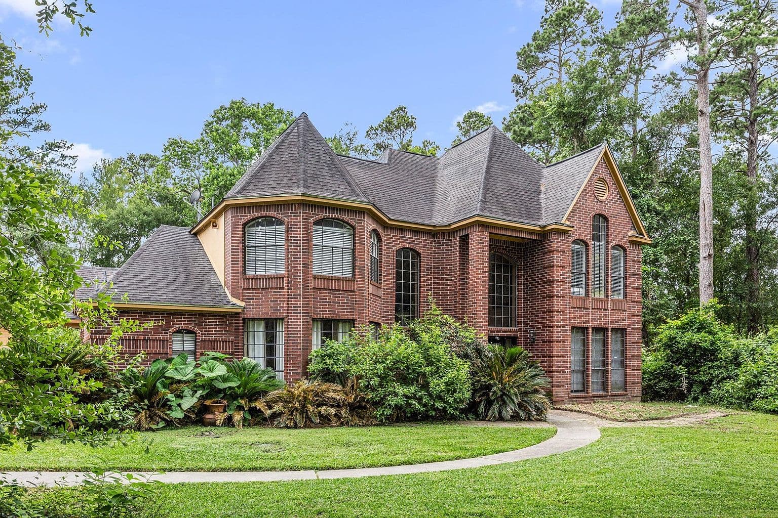 12019 Bourgeois Forest Dr - Image 2