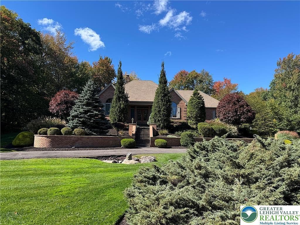 235 Wolf Hollow Rd