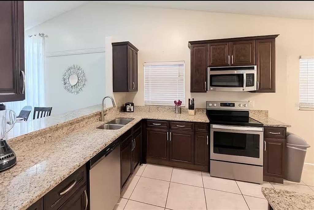 3275 Smoke Signal Cir - Image 2