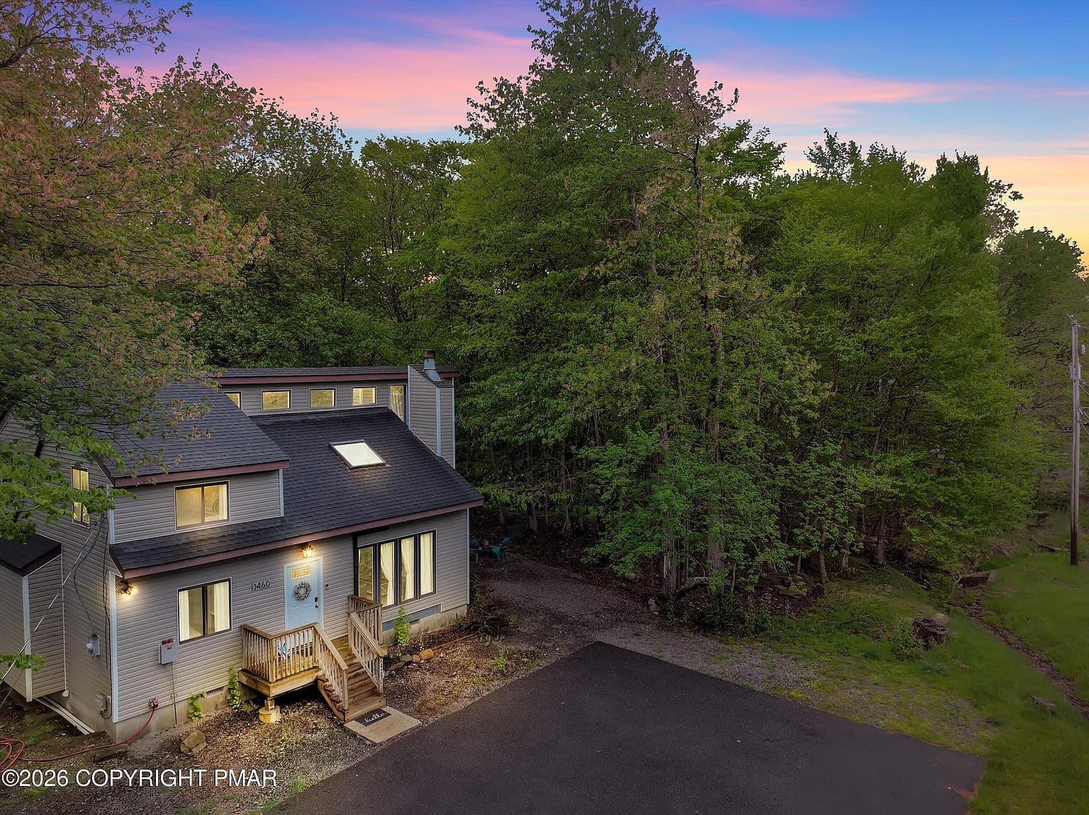 1460 Waterfront Dr