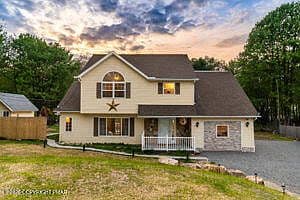 1143 Horizon Dr - Image 2