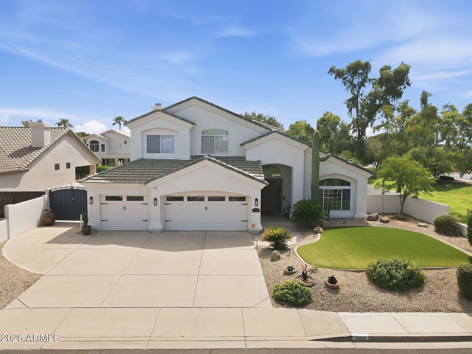 2415 E Mallory Street - Image 2
