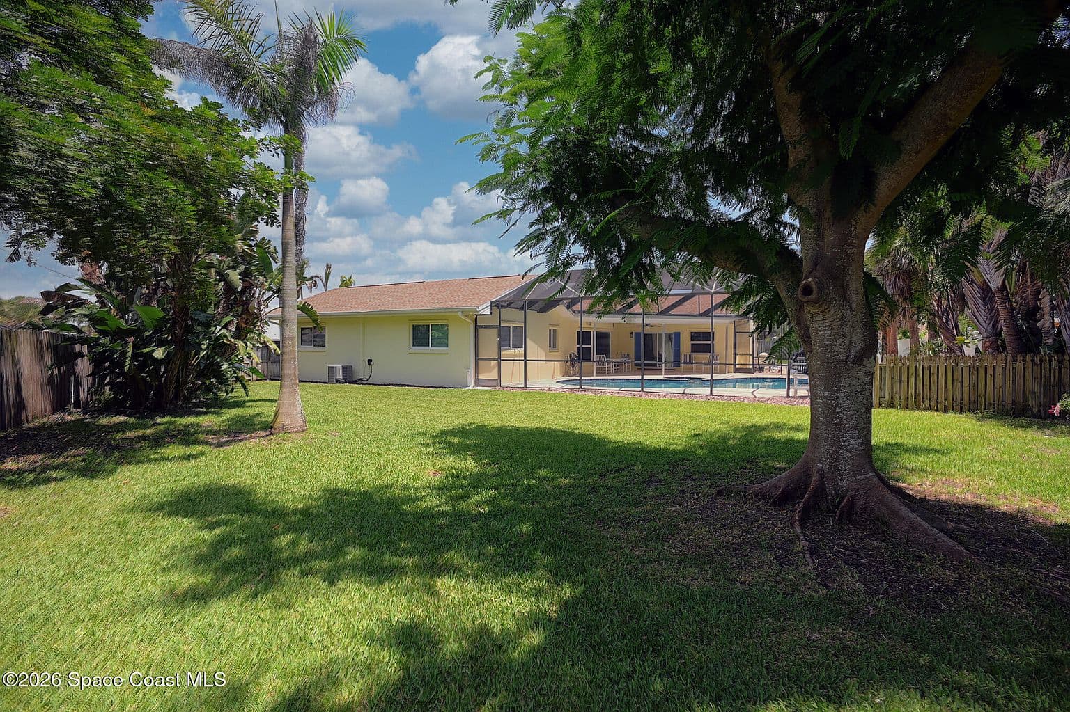 325 Hibiscus Trl - Image 3