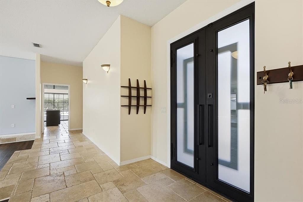 25 Butterfield Drive - Image 3