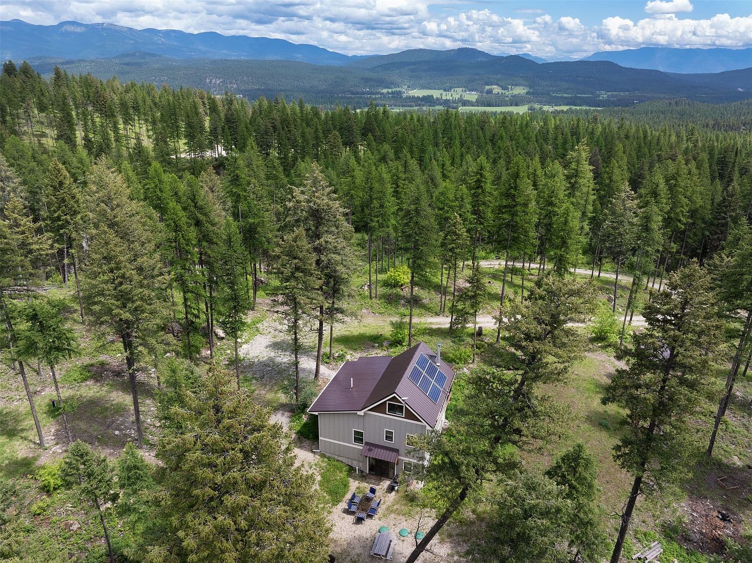 254 Chinook Lake Rd - Image 2