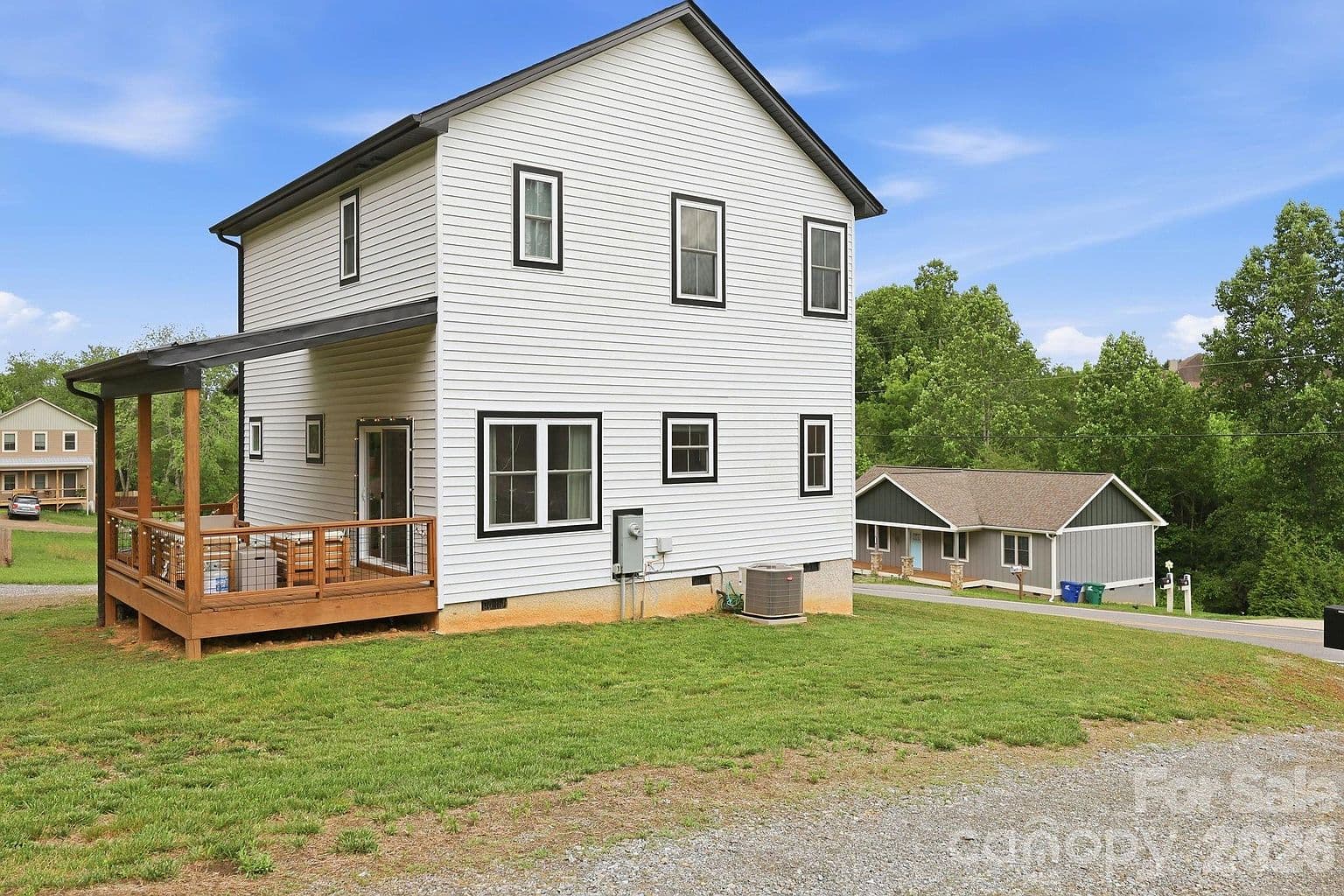 27 Ben Lippen Rd - Image 2