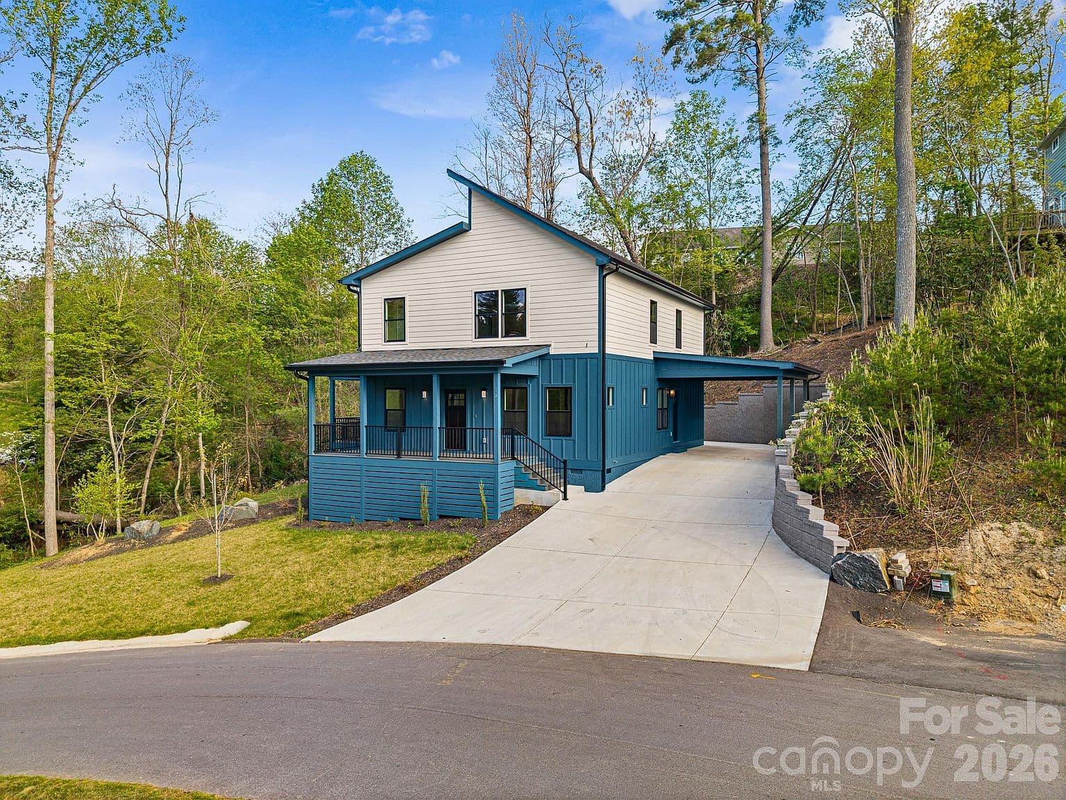18 Winterhawk Dr - Image 2