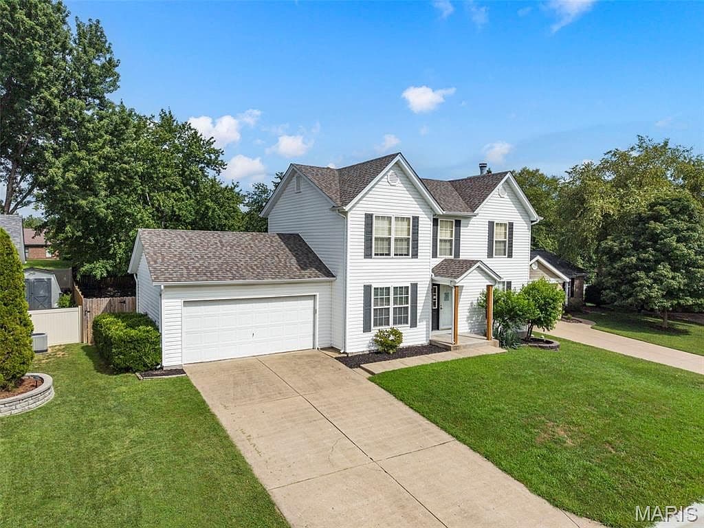 308 Harper Ct - Image 3