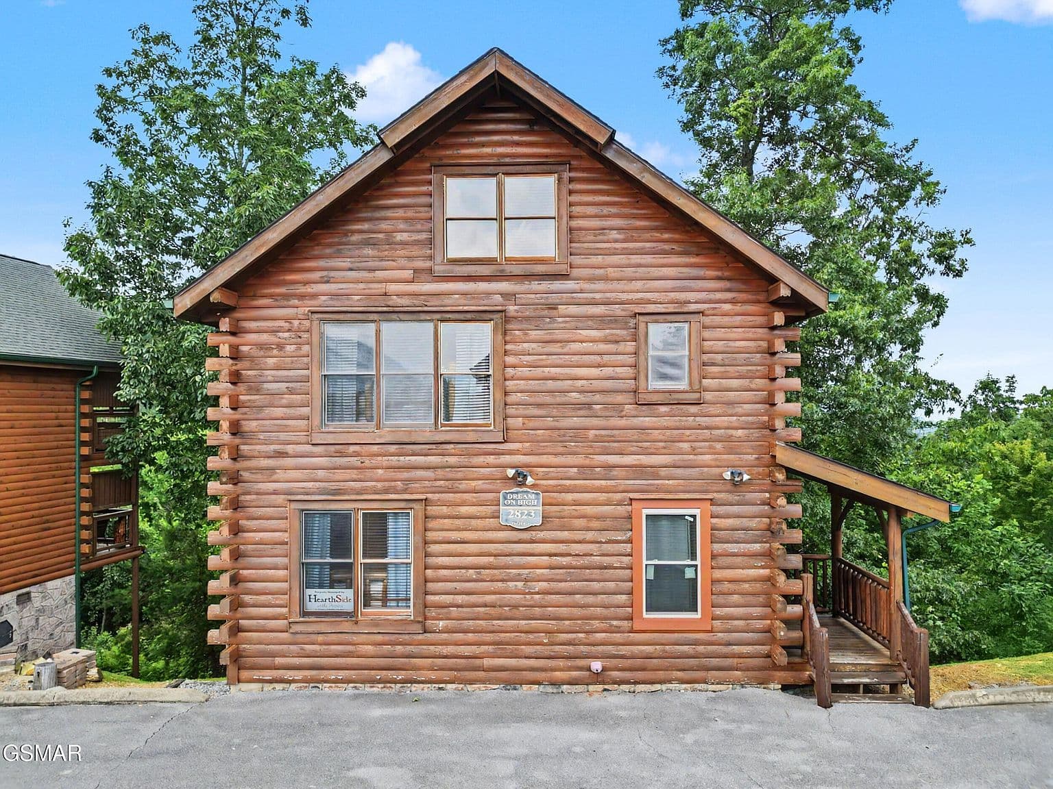 2823 White Oak Ridge Ln