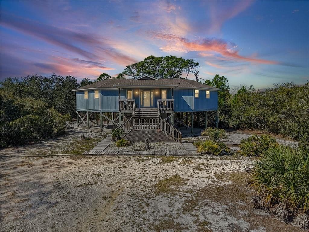 701 Cabana Beach Rd - Image 2