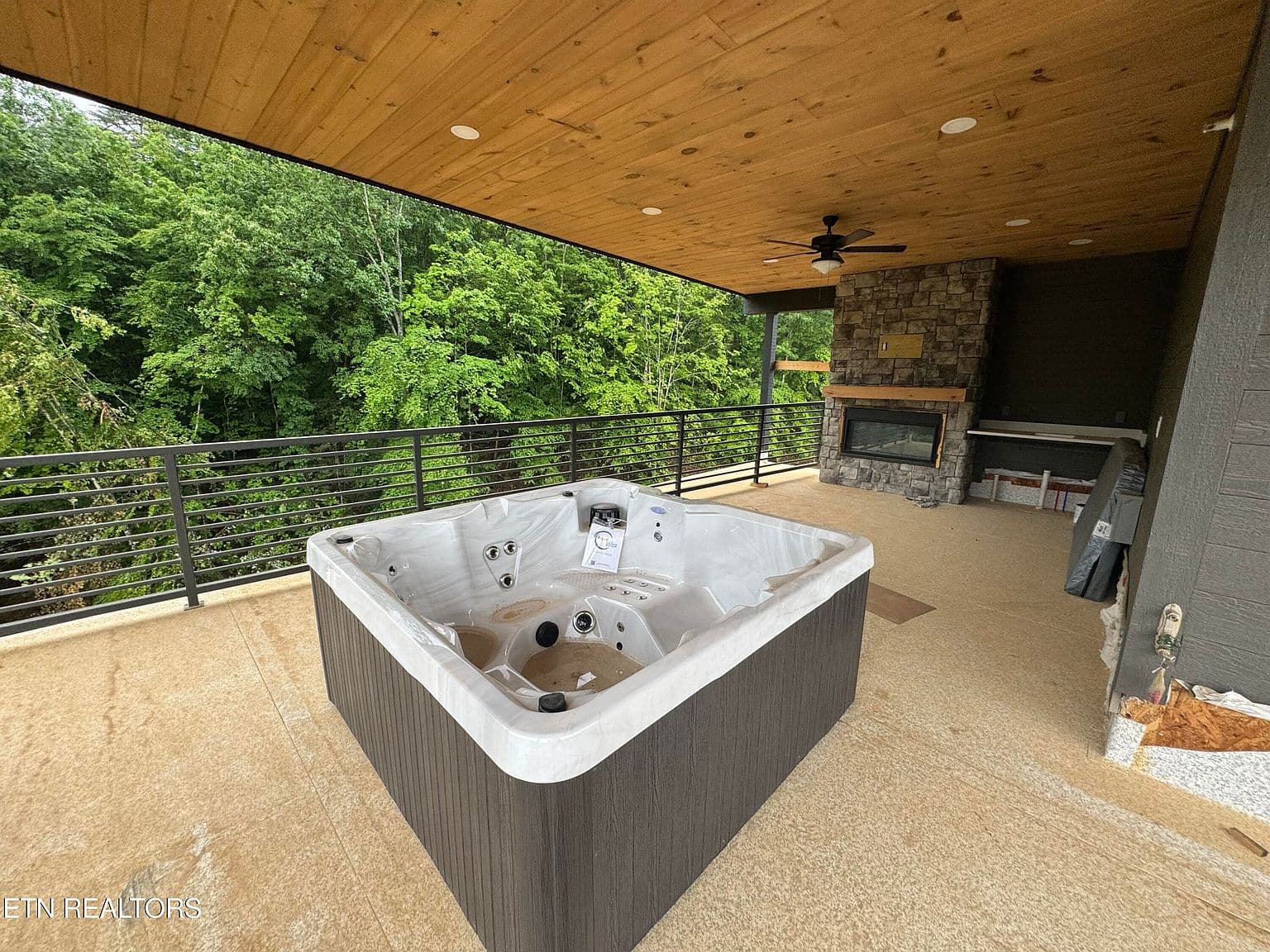 440 Hatchet Way - Image 3