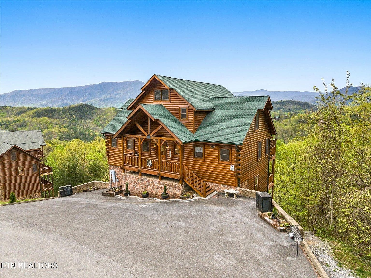 2722 Mountain Preserve Dr - Image 3