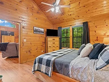 1188 Sugar Loaf Rd - Image 2
