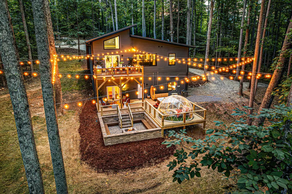 105 Lamplighter Ridge Trl, Candler, NC